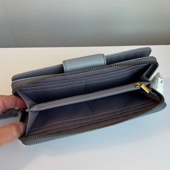 Fossil Genuine Leather Wallet Wristlet